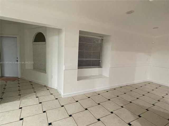 63 NW 51st Ave 63, Miami, FL 33126