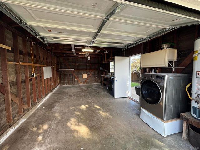 1676 Chatsworth Blvd, San Diego, CA 92107