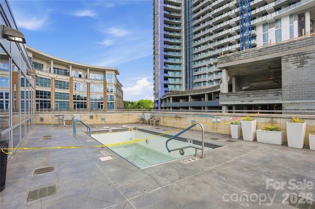 1133 Metropolitan Avenue 208, Charlotte, NC 28204