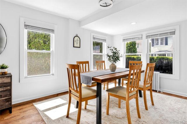 12 Smull Place, Port Washington, NY 11050