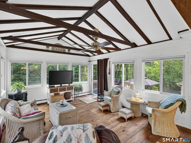 14 Hunters Ridge Road, Shelton, CT 06484
