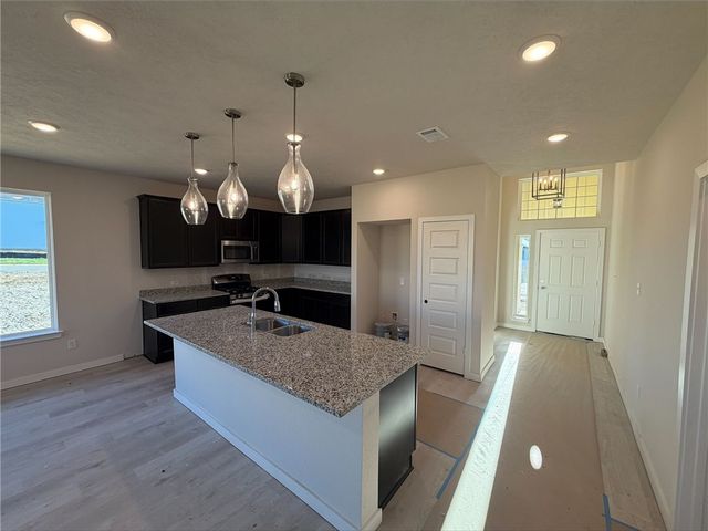 115 Hejl Drive, Caldwell, TX 77836