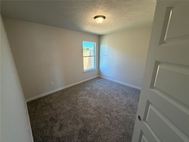 115 Hejl Drive, Caldwell, TX 77836