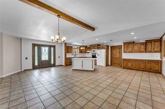 401 County Road 334, Burnet, TX 78611