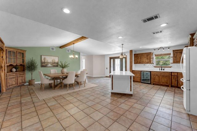 401 County Road 334, Burnet, TX 78611