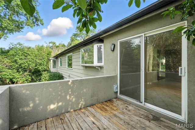 13102 Cannes Drive, Creve Coeur, MO 63141