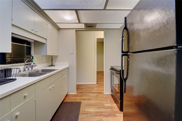 4209 Leland College Drive, Dallas, TX 75241