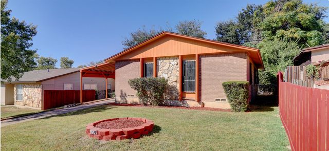 4209 Leland College Drive, Dallas, TX 75241