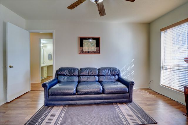 4209 Leland College Drive, Dallas, TX 75241