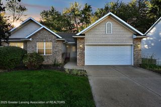 1521 Nottingham Forest Trail, Williamston, MI 48895