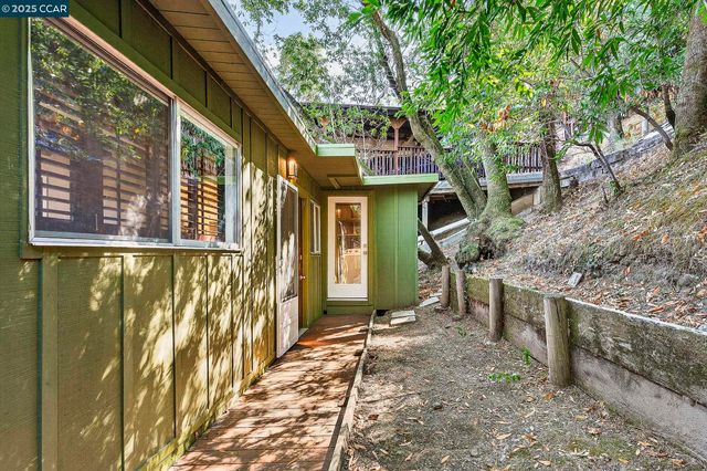 405 Scenic Ave, San Anselmo, CA 94960