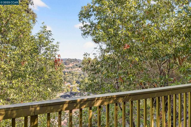 405 Scenic Ave, San Anselmo, CA 94960