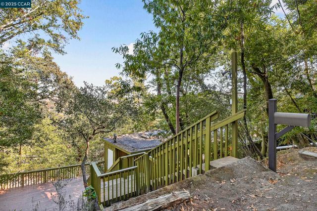 405 Scenic Ave, San Anselmo, CA 94960