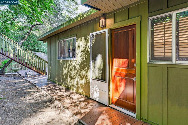 405 Scenic Ave, San Anselmo, CA 94960