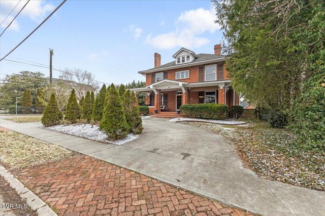 801 Holston Avenue, Bristol, TN 37620