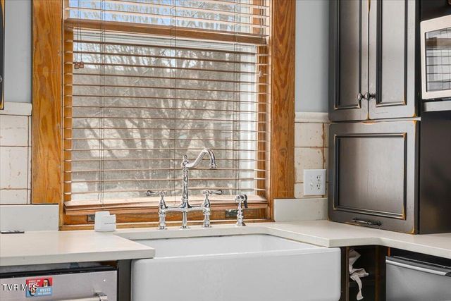 801 Holston Avenue, Bristol, TN 37620