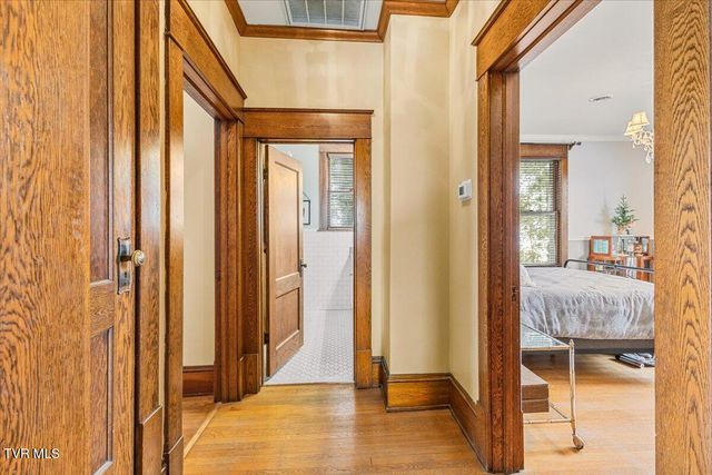 801 Holston Avenue, Bristol, TN 37620