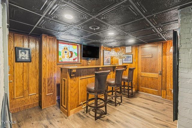 801 Holston Avenue, Bristol, TN 37620