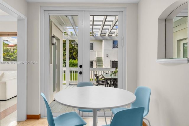 4340 Pine Tree Dr, Miami Beach, FL 33140