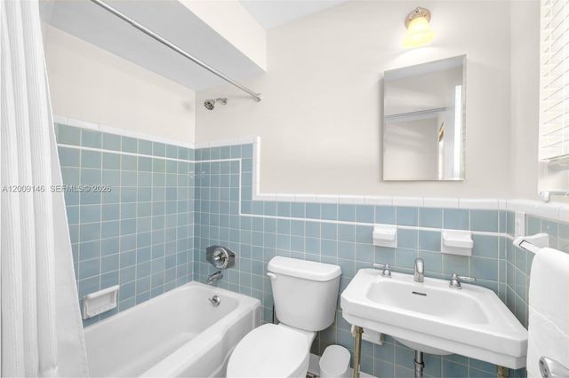 4340 Pine Tree Dr, Miami Beach, FL 33140