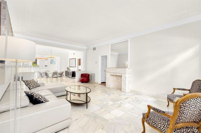 4340 Pine Tree Dr, Miami Beach, FL 33140