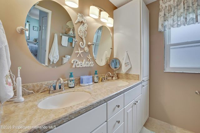 8224 Sugarbush Drive, Spring Hill, FL 34606