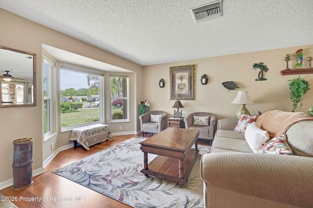 8224 Sugarbush Drive, Spring Hill, FL 34606