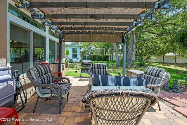 8224 Sugarbush Drive, Spring Hill, FL 34606