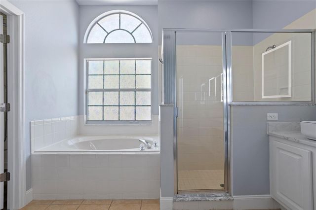 334 GRAND RESERVE DRIVE, Davenport, FL 33837