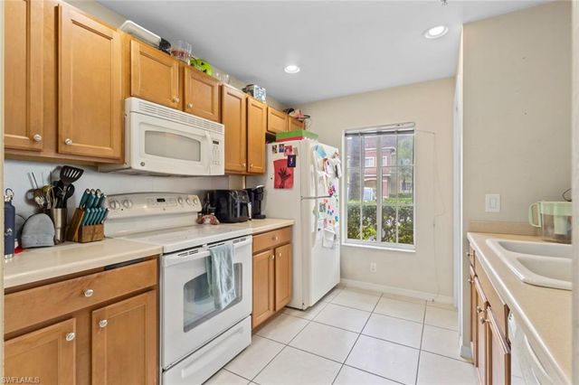 12010 Rock Brook RUN 1702, Fort Myers, FL 33913