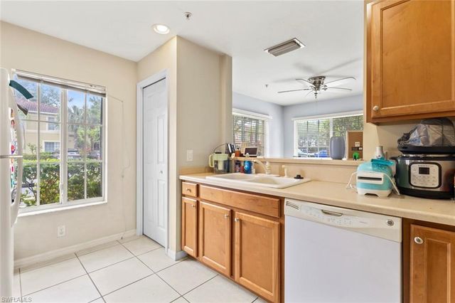 12010 Rock Brook RUN 1702, Fort Myers, FL 33913