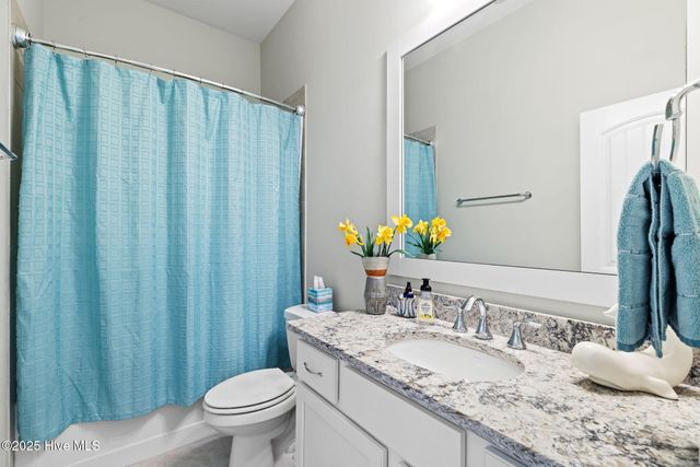 5185 Barcroft Lake Drive, Leland, NC 28451