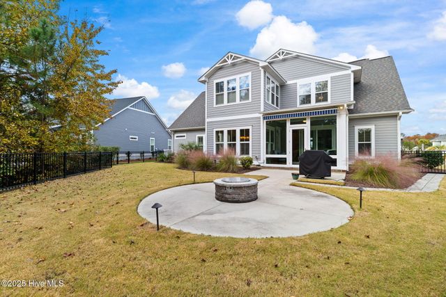 5185 Barcroft Lake Drive, Leland, NC 28451