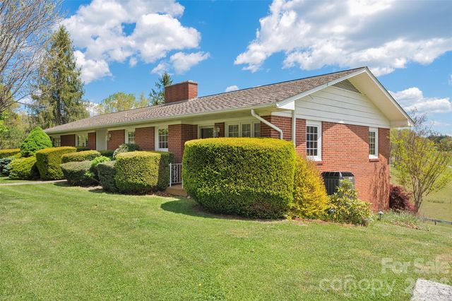 441 Mulberry Street, Clyde, NC 28721