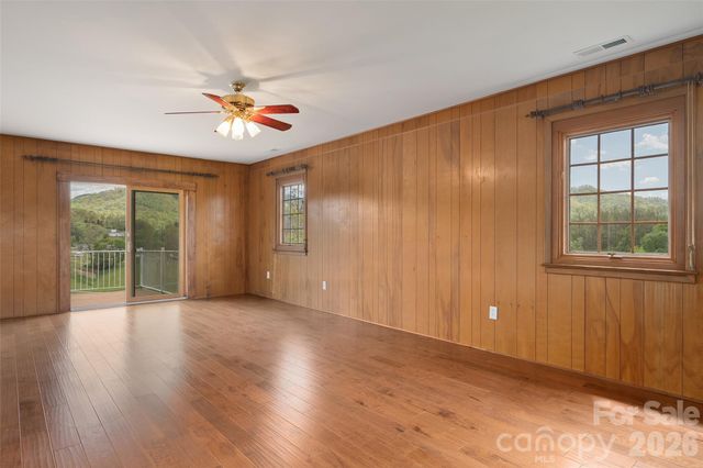 441 Mulberry Street, Clyde, NC 28721