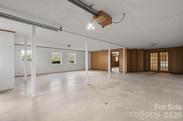 441 Mulberry Street, Clyde, NC 28721