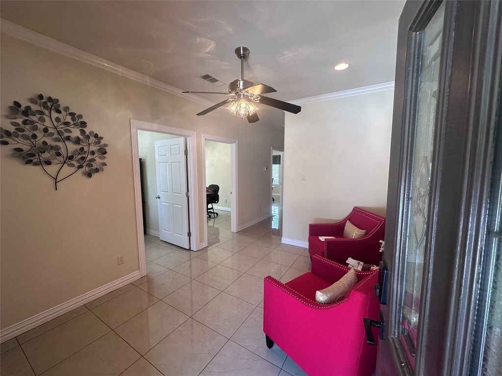 1402 W Mayfield Road 400, Arlington, TX 76015 — photo 5