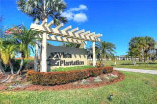 6 Plantation Drive 102, Vero Beach, FL 32966