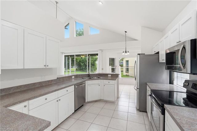 17841 Bermuda Dunes DR, Fort Myers, FL 33967