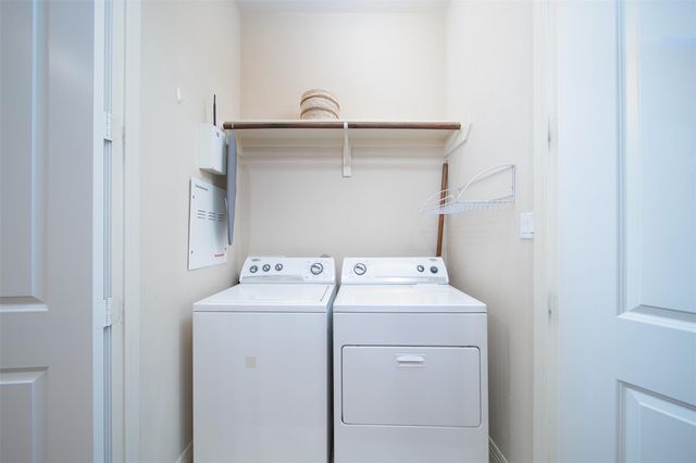 3848 Center Street, Houston, TX 77007