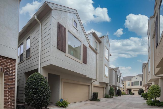 3848 Center Street, Houston, TX 77007