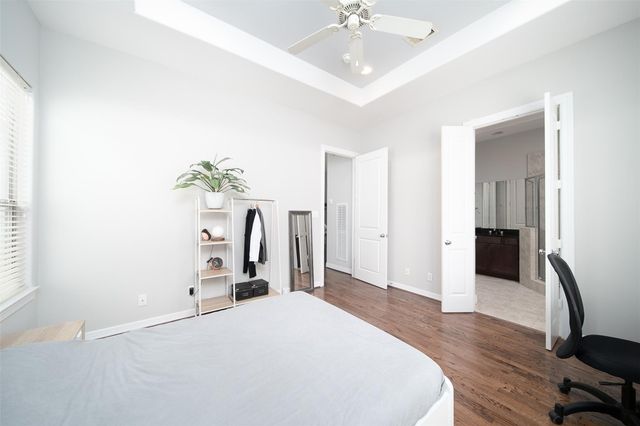 3848 Center Street, Houston, TX 77007