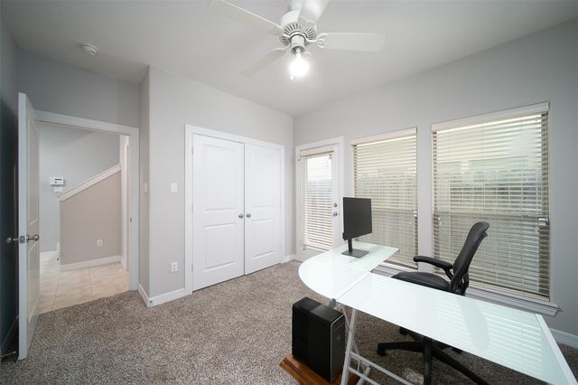 3848 Center Street, Houston, TX 77007