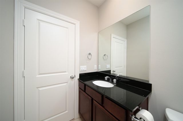 3848 Center Street, Houston, TX 77007