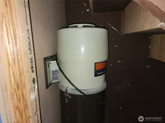 414 E 12th Street, Port Angeles, WA 98362