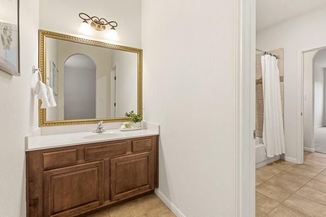1432 Tom Sawyer RD, Dripping Springs, TX 78620