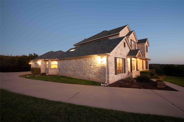 1432 Tom Sawyer RD, Dripping Springs, TX 78620