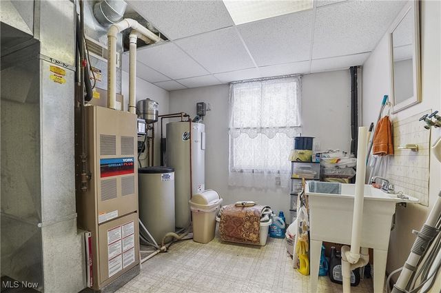 3407 US Route 422, Southington, OH 44470