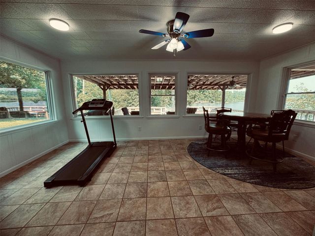 364 Charmaine Drive E, Woodville, TX 75979