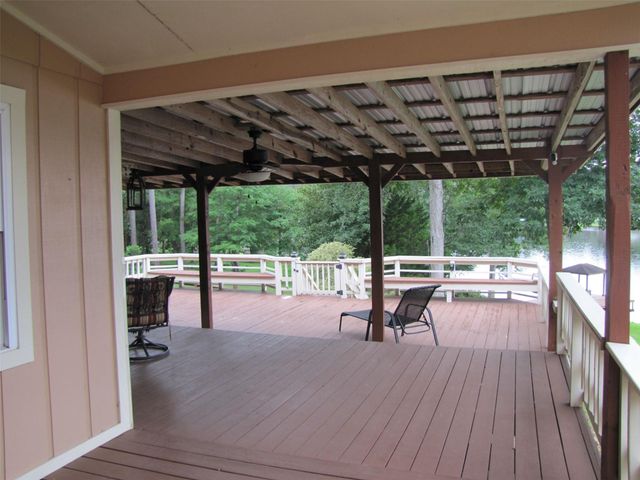 364 Charmaine Drive E, Woodville, TX 75979